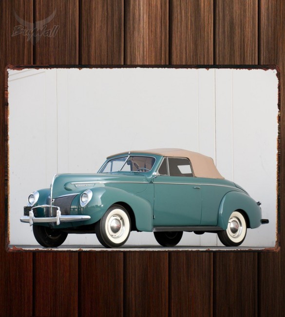 Металлическая табличка Mercury Eight Club Convertible Металлическая табличка Mercury Eight Club Convertible